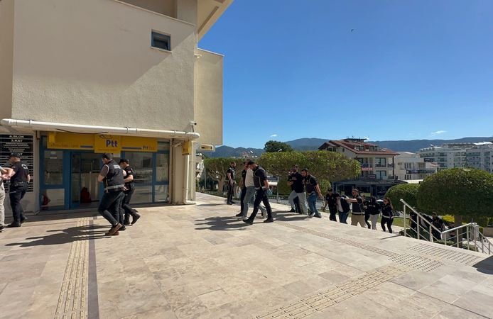 Marmaris’te optik mağazasına yönelik silahlı saldırıda 9 tutuklama
