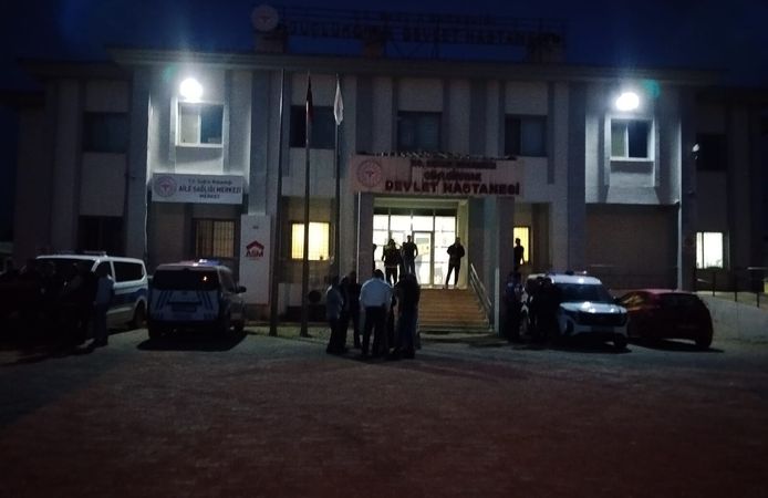 İki aile arasında taşlı, sopalı ve silahlı arazi kavgası