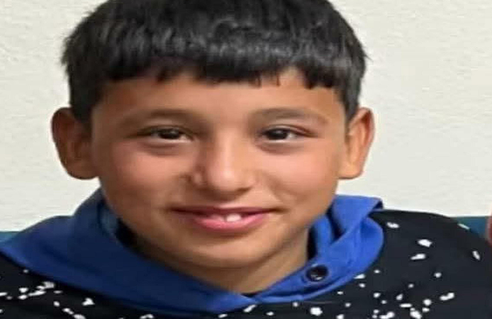 Devrilen traktörün altında kalan çocuk, yaşamını yitirdi