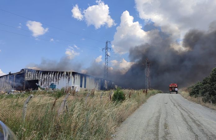 Edirne’de katı atık bertaraf tesisinde yangın