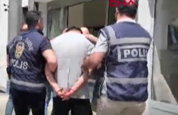 Kendilerini MİT personeli olarak tanıtan dolandırıcılar yakalandı