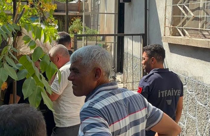 Günlerdir haber alınamıyordu evinde ölü bulundu