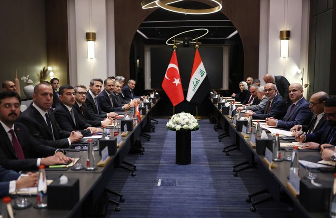 Bakan Bayraktar: Irak'tan Ceyhan'a petrol akışı devam edecek