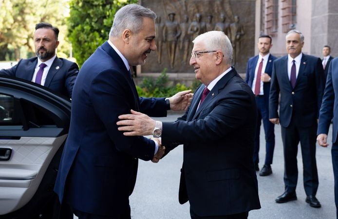 Bakanlar Fidan ve Güler bir araya geldi