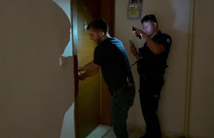 Kötü koku ekipleri harekete geçirdi; evde cansız bedeni bulundu