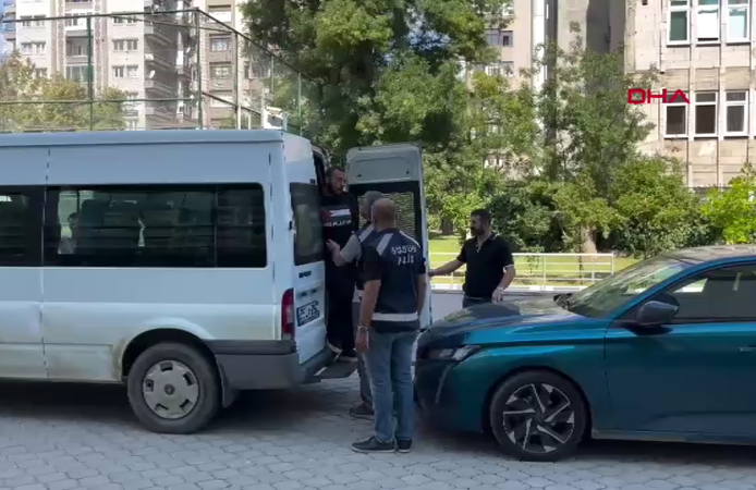 Taraftar grubu lideri karavanda yakalandı