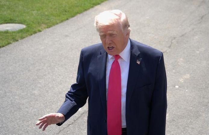 Trump: İran’a karşı yeterince mühimmatımız var