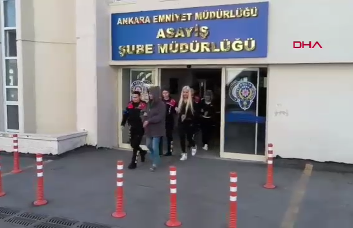Tuğba Ekinci müstehcenlik soruşturmasında gözaltına alındı