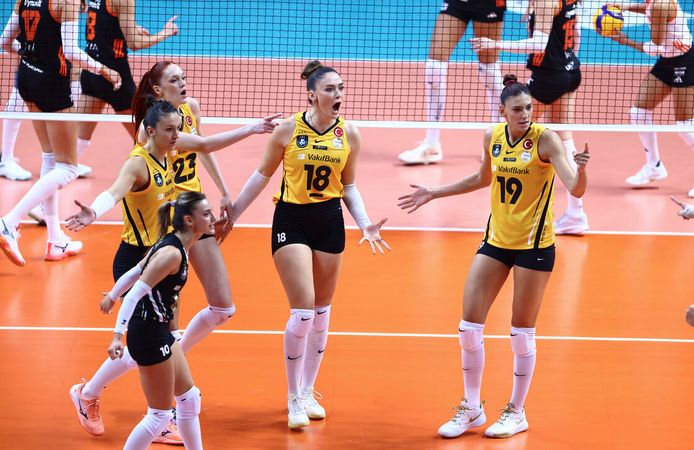 VakıfBank, Şampiyonlar Kupası'nda 6'ncı kez şampiyon