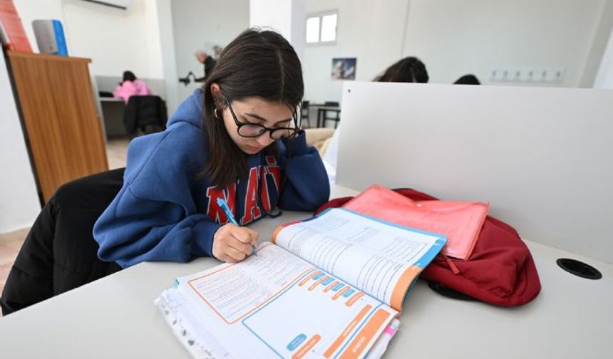 Büyükşehir'den Bozyazı'da eğitime yeni destek: Okuma Salonu'