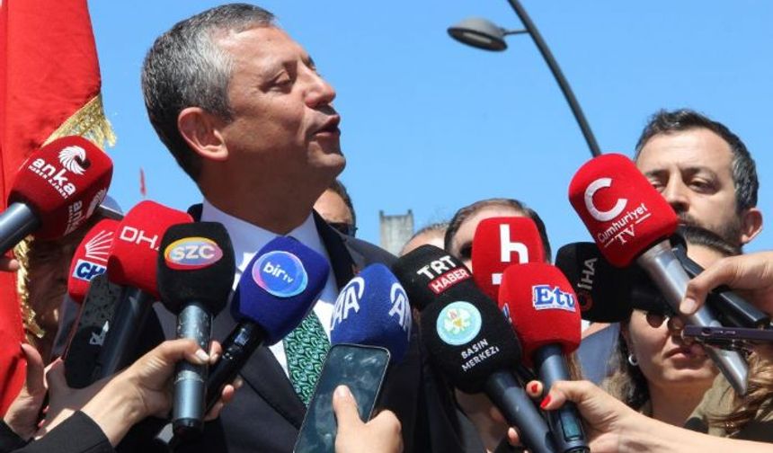 CHP Genel Başkanı Özel, Soma'daki anma programına katıldı