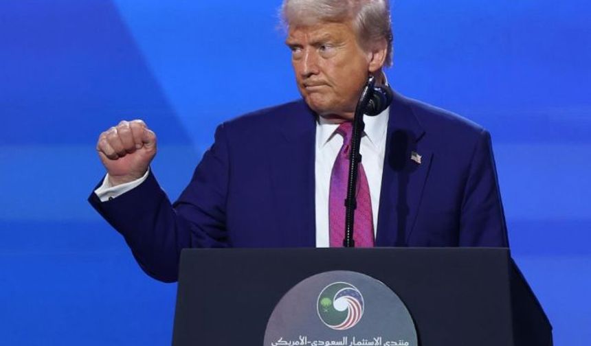 Trump: "Suriye'ye yönelik tüm yaptırımları kaldırıyoruz"