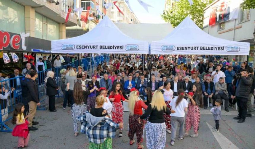 Esenyurtta Baharın Renkleri Hıdırellezle Hayat Buldu