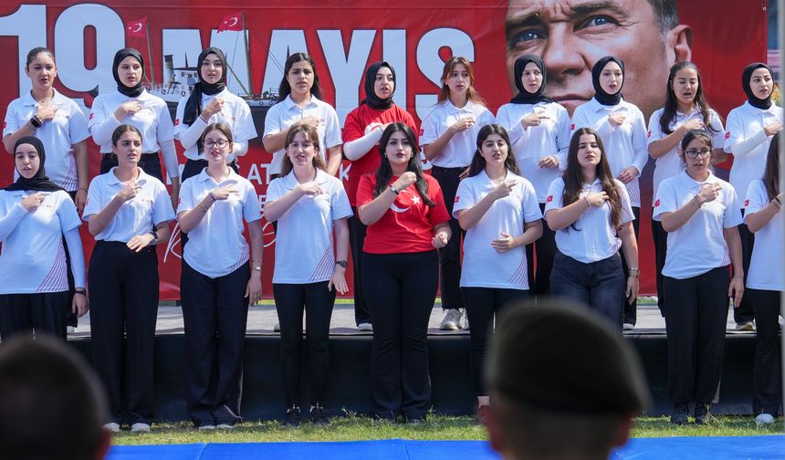 Tarsus’ta 19 Mayıs Coşkusu Gençlerle Zirveye Ulaştı