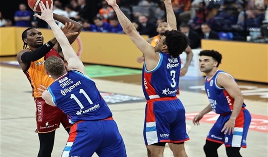 Galatasaray, Anadolu Efes’e Mağlup Oldu: Sezonu 7’nci Tamamladı