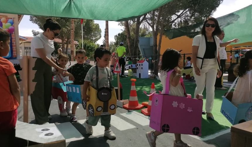 Mut’ta Miniklere Özel Trafik Parkuru Açıldı