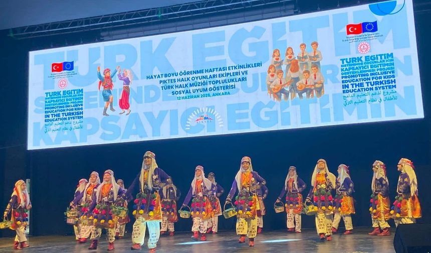 Mersin PIKTES Öğrencilerine Ankara Sahnesinde Büyük Alkış