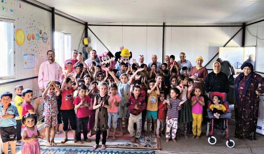 Tarsus’ta Mülteci Çocuklara Moral Ziyareti