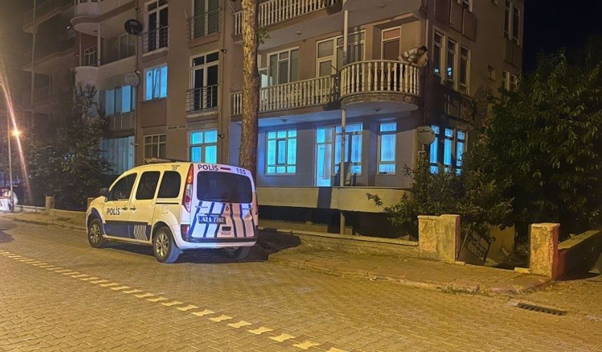 Kütahya’da Silahla Oynayan Kardeş, Ablasını Kazayla Vurdu