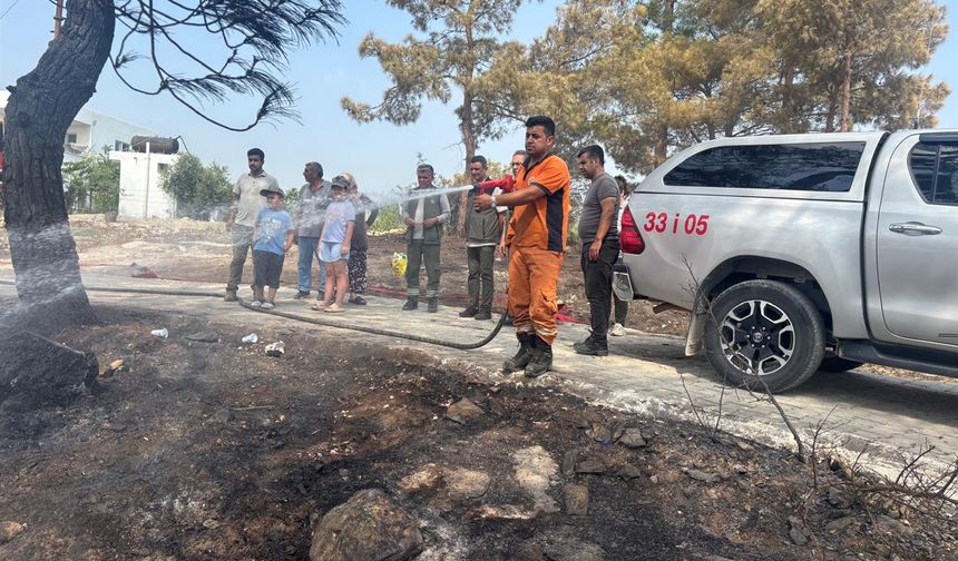 Mersin’deki Orman Yangınına Bakan Yardımcısından Destek