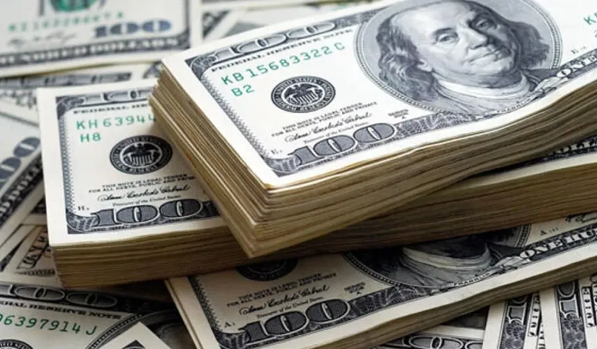Dolarda şaşırtan gelişme: 30 yıl sonra bir ilk oldu