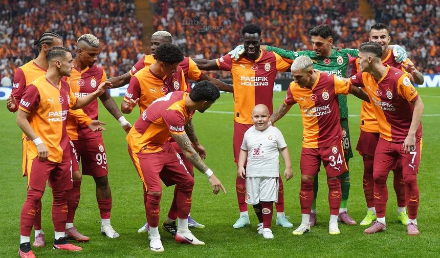 "Ben kanseri yendim" sözleriyle tanınmıştı: Minik Barış Galatasaray Hayaline Kavuştu