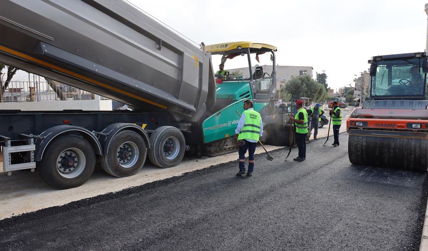Akbelen Mahallesi’nde Sıcak Asfalt Çalışması Tamamlandı