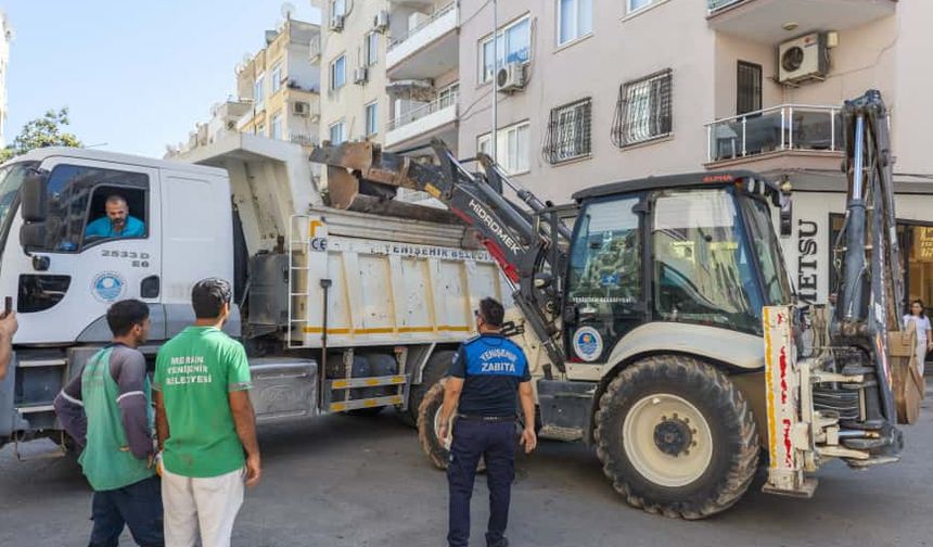 Yenişehir Belediyesi Kaldırım ve Yol İşgali Denetimlerini Sürdürüyor