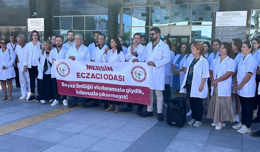 Mersin Eczacı Odası Başkanı Aydın: “Beyaz Önlüğümüzden Vazgeçmiyoruz”