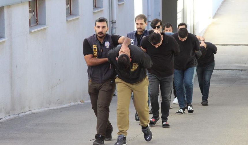 Adana merkezli “sazan sarmalı” operasyonunda 6 kişi tutuklandı