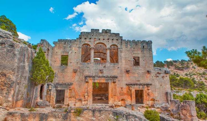 Mersin’in Ayasofyası 1500 Yıldır Ayakta: Evliya Çelebi Bile Hayran Kalmıştı!