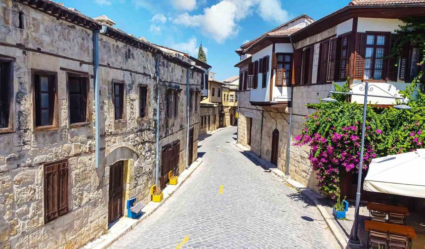 Tarsus'un Kalbi Yenileniyor