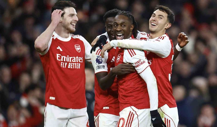 Arsenal derbide Tottenham’ı 4-1 ile geçti