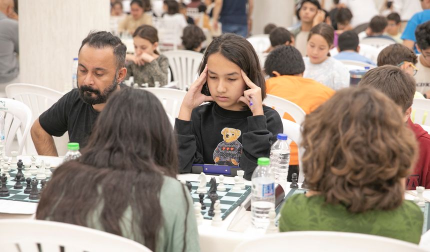 Mersin Uluslararası Satranç Turnuvası tamamlandı