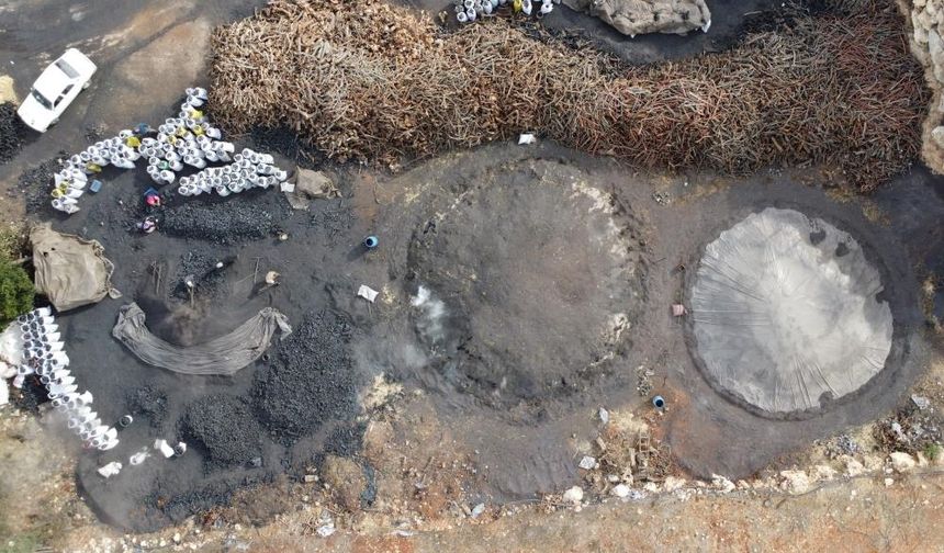Torosların Eteklerinde 'Kara Elmas' Mesaisi: Meşe Kömürüyle Geçim Sağlıyorlar