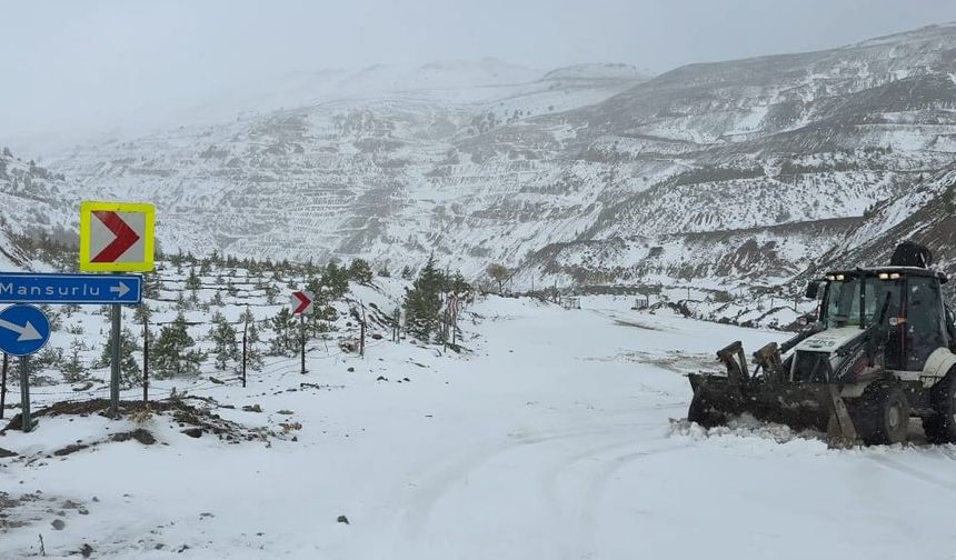 Adana’nın Yüksek Kesimlerinde Kar Etkisini Gösterdi