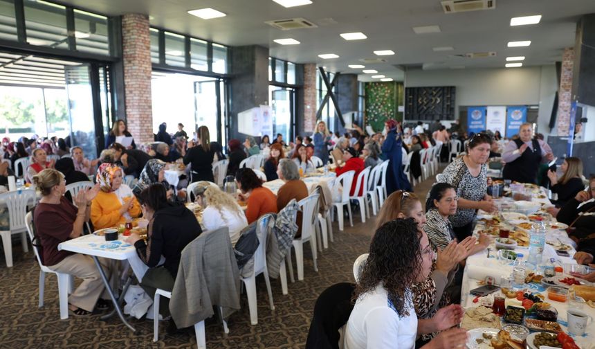 Başkan V. Şener: “Kurslar Hem Ev Ekonomisine Hem Sosyal Hayata Katkı Sağlıyor”