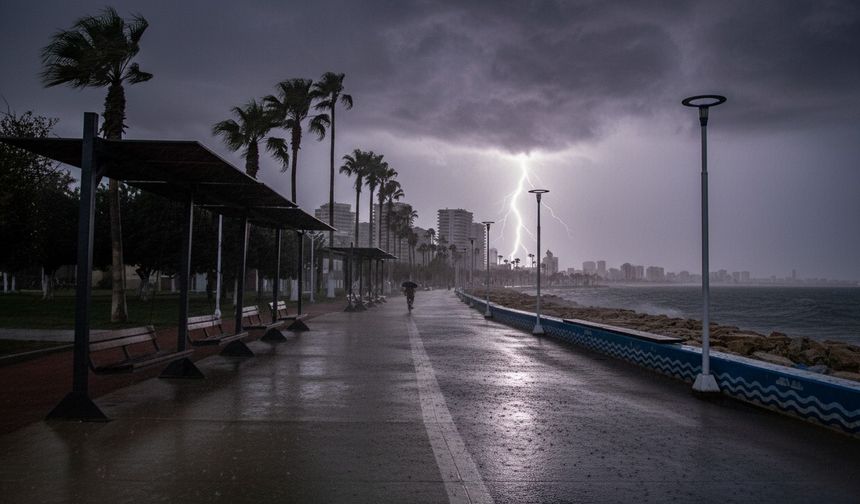 Mersin’de Sağanak Bekleniyor: Sıcaklıklar Düşüşte
