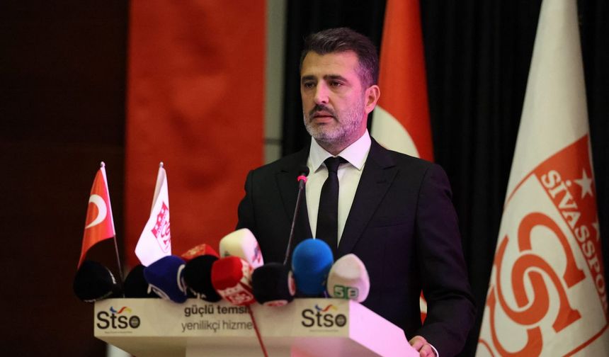 Sivasspor Kulüp Başkanı Karagöl Görevinden Ayrıldı