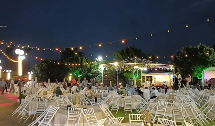 Carmela Center Nerede Bulunuyor?