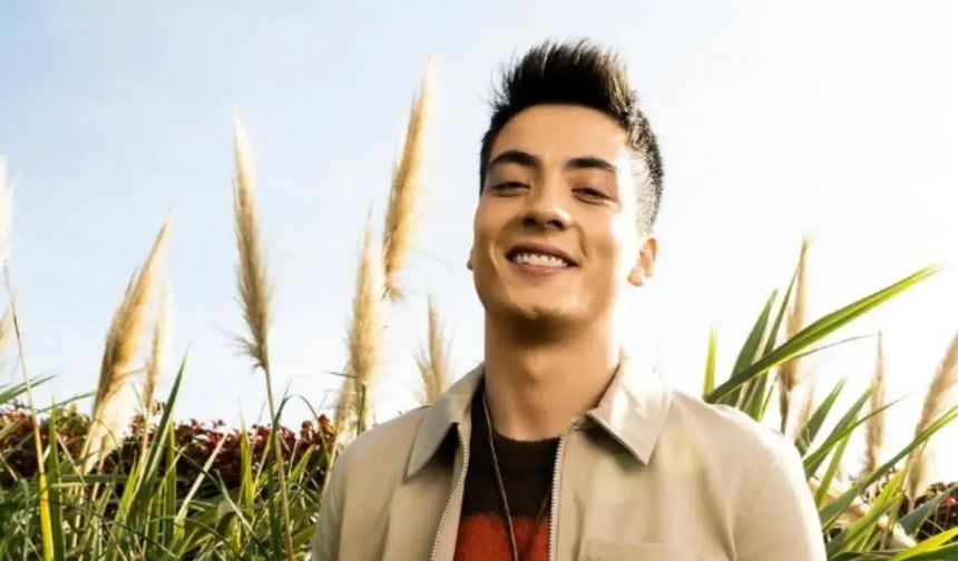 Uzak Şehir Oyuncusu Atakan Özkaya Zirveye Yerleşti!