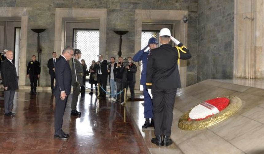 KKTC Cumhurbaşkanı Tufan Erhürman’dan Anıtkabir’e Anlamlı Ziyaret