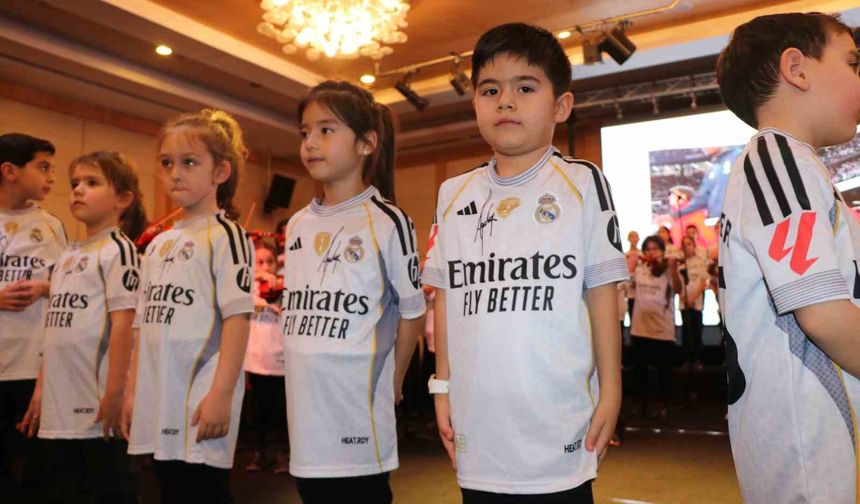 Sahne Minik Arda Güler’lerle Doldu