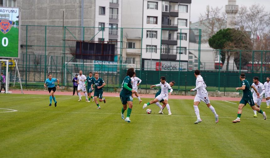 Yeni Mersin İdmanyurdu Kırklareli'den 1 Puanla Dönüyor