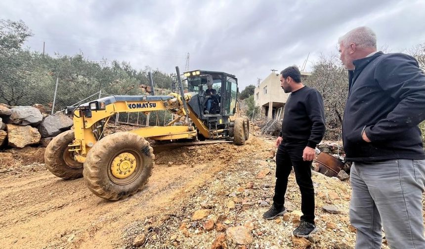 Silifke Belediyesi Yağmurdan Etkilenen Bölgelerde Çalışmalarını Sürdürüyor