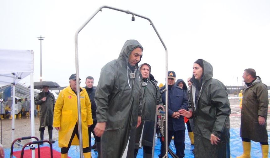 Mersin’de Bin 727 Personelle ‘Tam Ölçekli Radyasyon Tatbikatı’