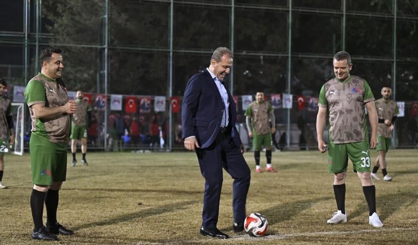 Mersin Büyükşehir’de Futbol Coşkusu: Başkan Seçer Turnuvaya Start Verdi