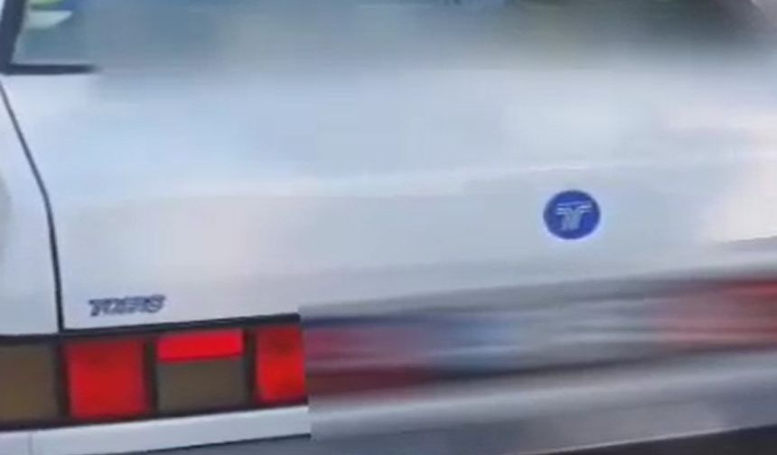 Çakarlı Araç Kullanan Sürücüye Ceza