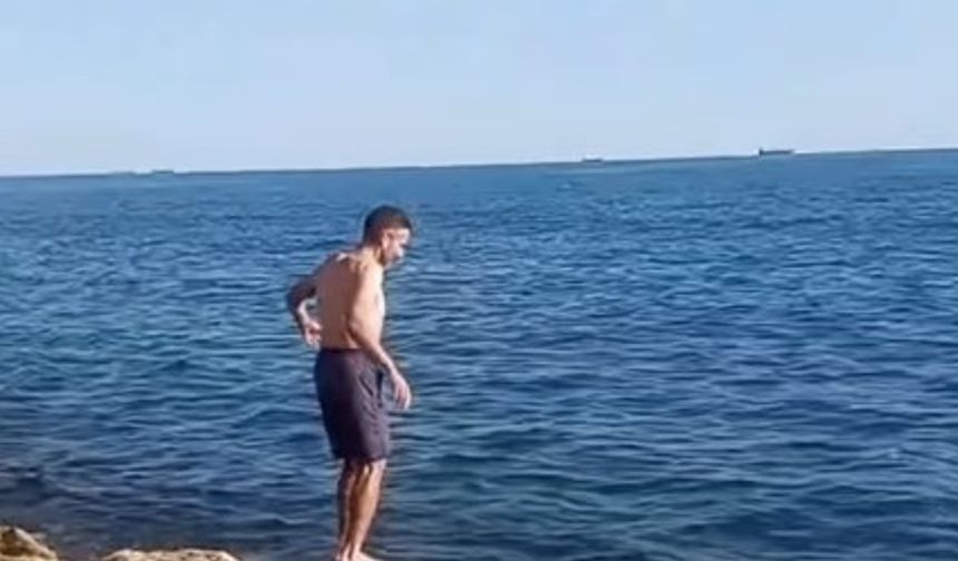 Mersin’de Aralık Sürprizi: Vatandaşlar 11 Derecede Denize Girdi