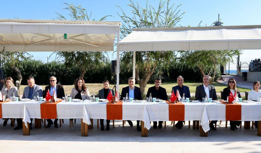 Vali Toros, Şehit Sedat Gezer Programına Katıldı